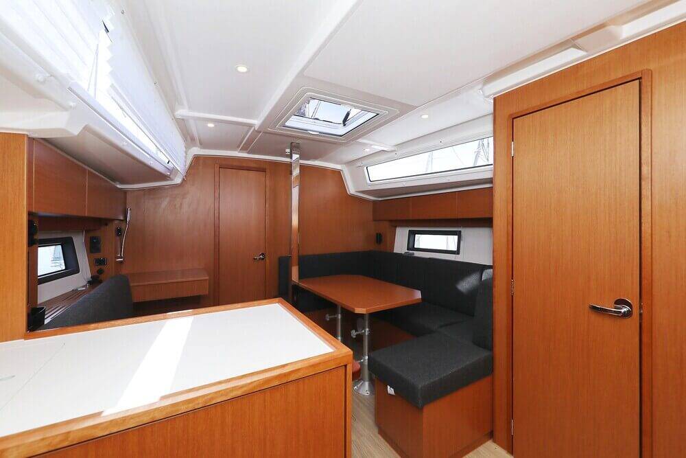 Segelyachten Bavaria C38 Blue Note