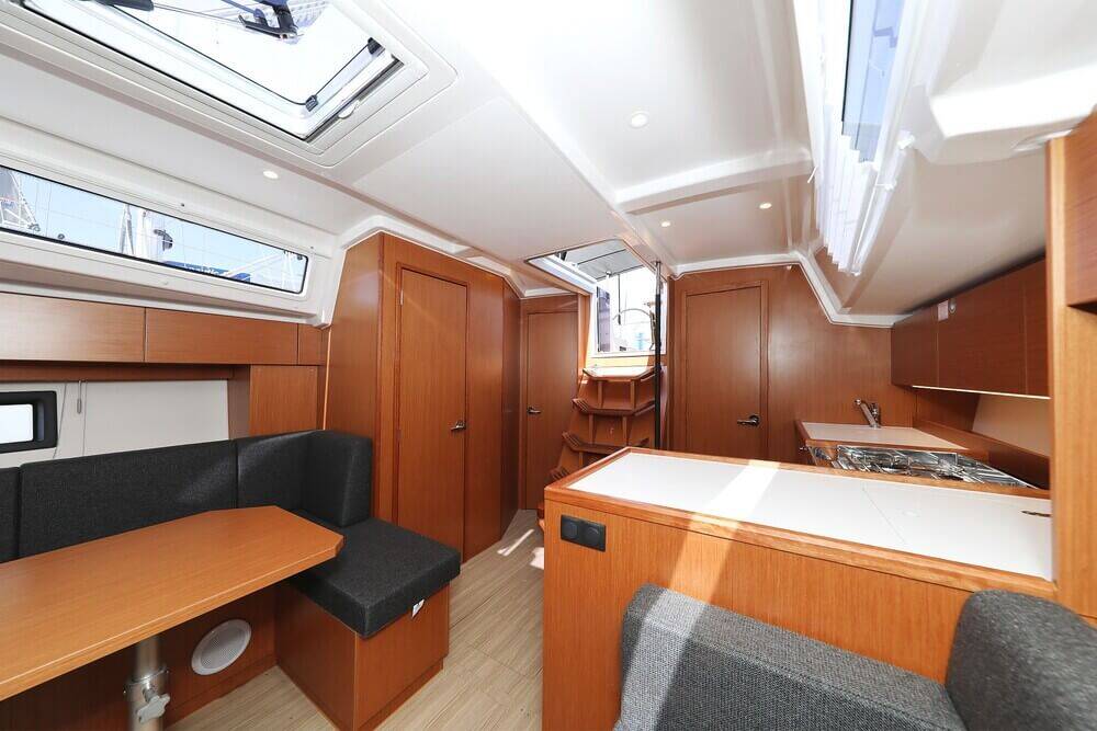 Segelyachten Bavaria C38 Blue Note
