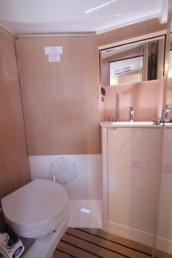 Segelyachten Bavaria C38 Coral