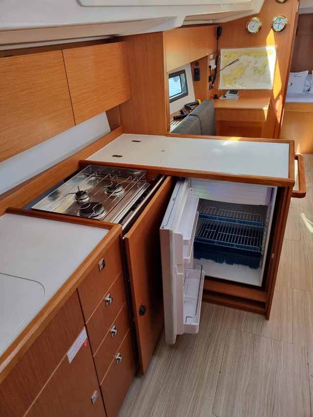 Segelyachten Bavaria C38 Zoom