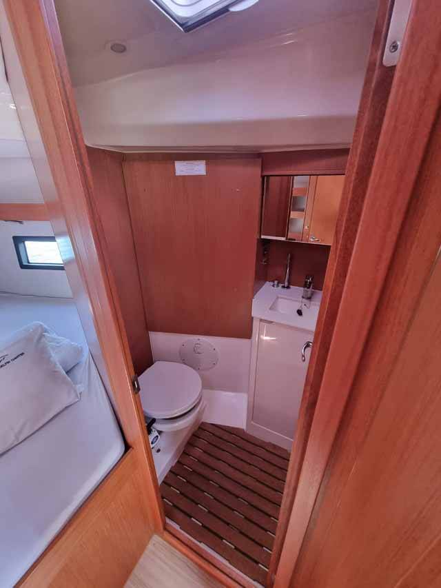 Segelyachten Bavaria C38 Zoom