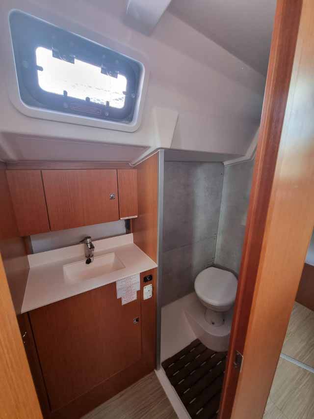 Segelyachten Bavaria C38 Zoom
