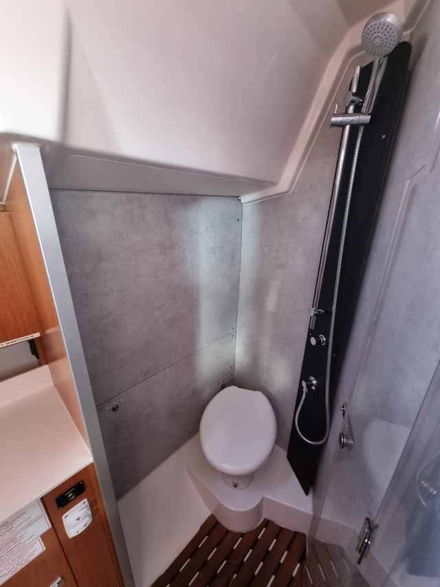 Segelyachten Bavaria C38 Zoom