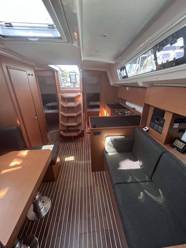 Sailing yacht Bavaria C38 Mojito