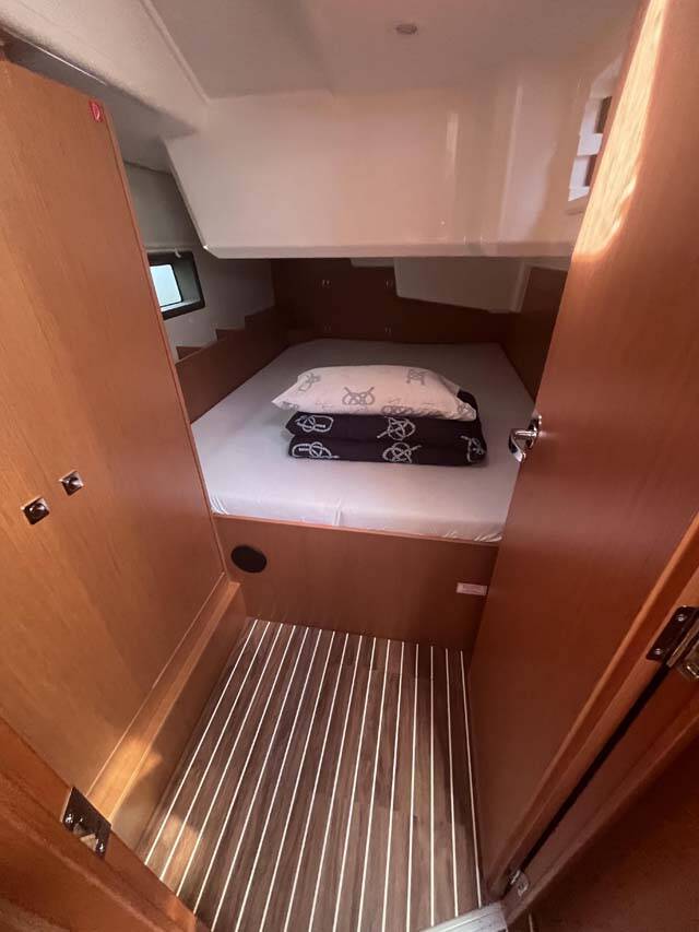 Sailing yacht Bavaria C38 Mojito
