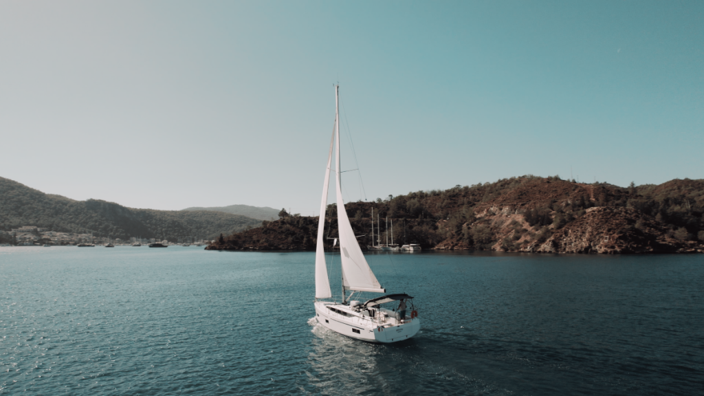 Sailing yacht Bavaria C38 
