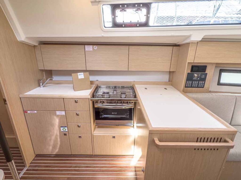 Segelyachten Bavaria C38 Penelope