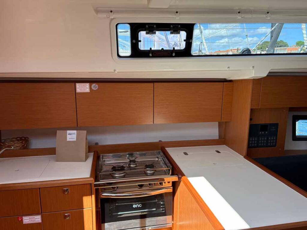 Segelyachten Bavaria C38 Freya