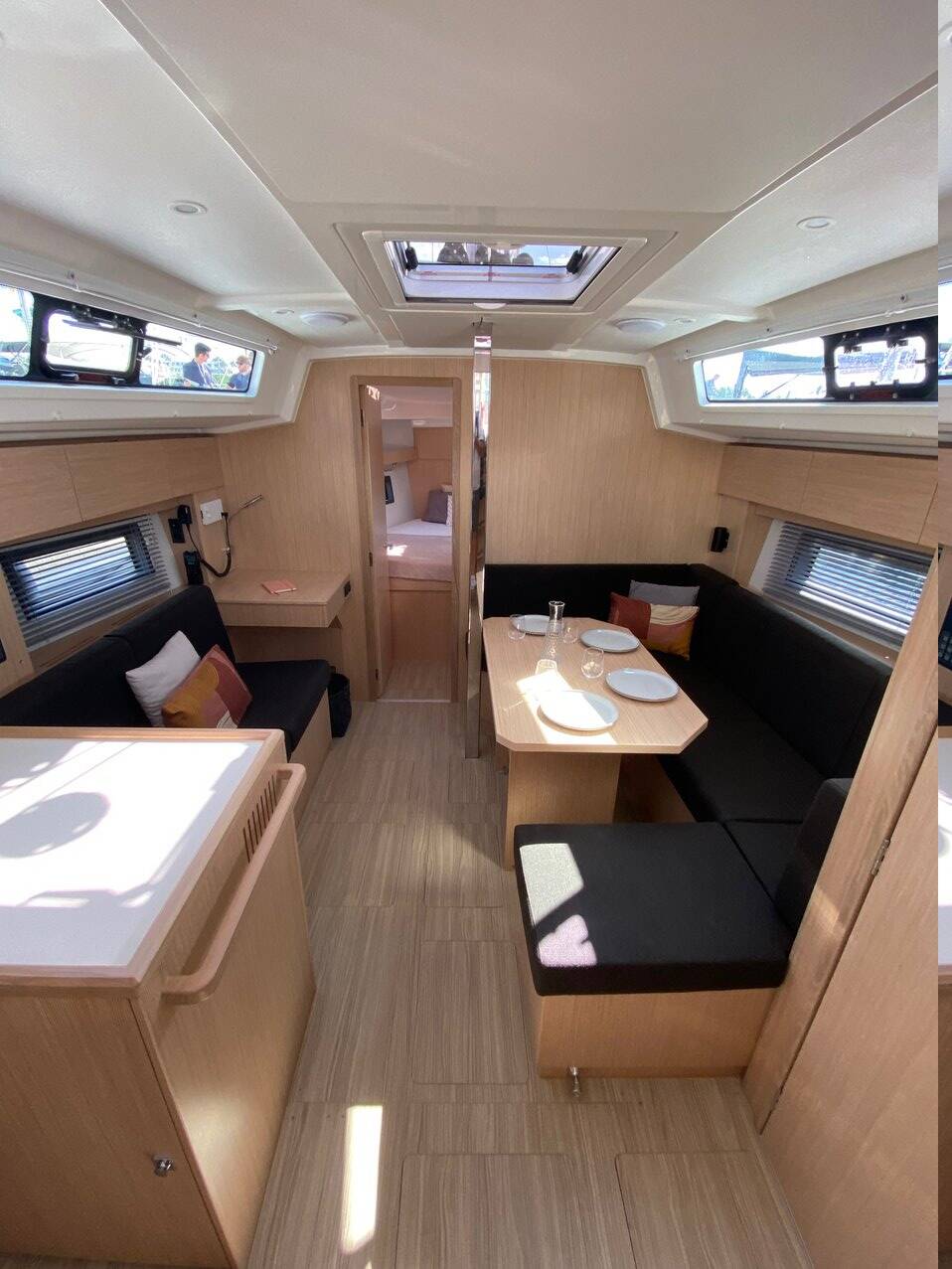 Segelyachten Bavaria C38 Luna 3