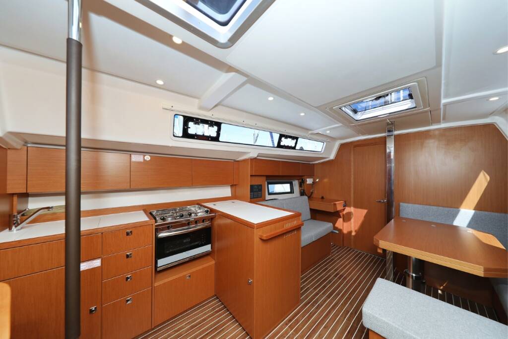 Segelyachten Bavaria C38 Lea