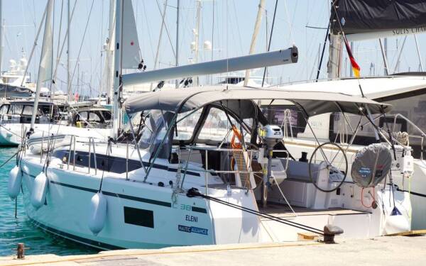 Bavaria C38 Eleni Lefkas, D-Marin