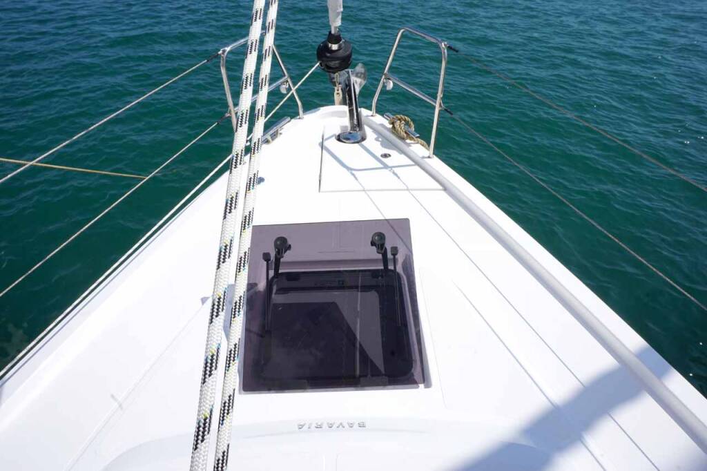 Sailing yacht Bavaria C38 Elaia