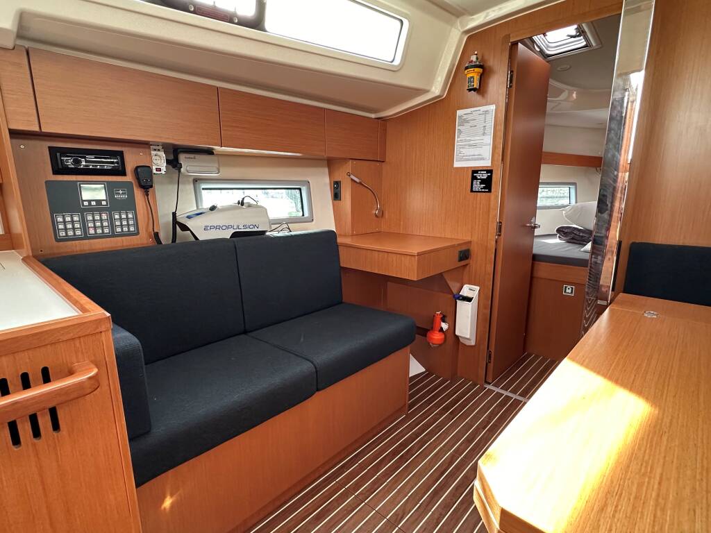 Segelyachten Bavaria C38 