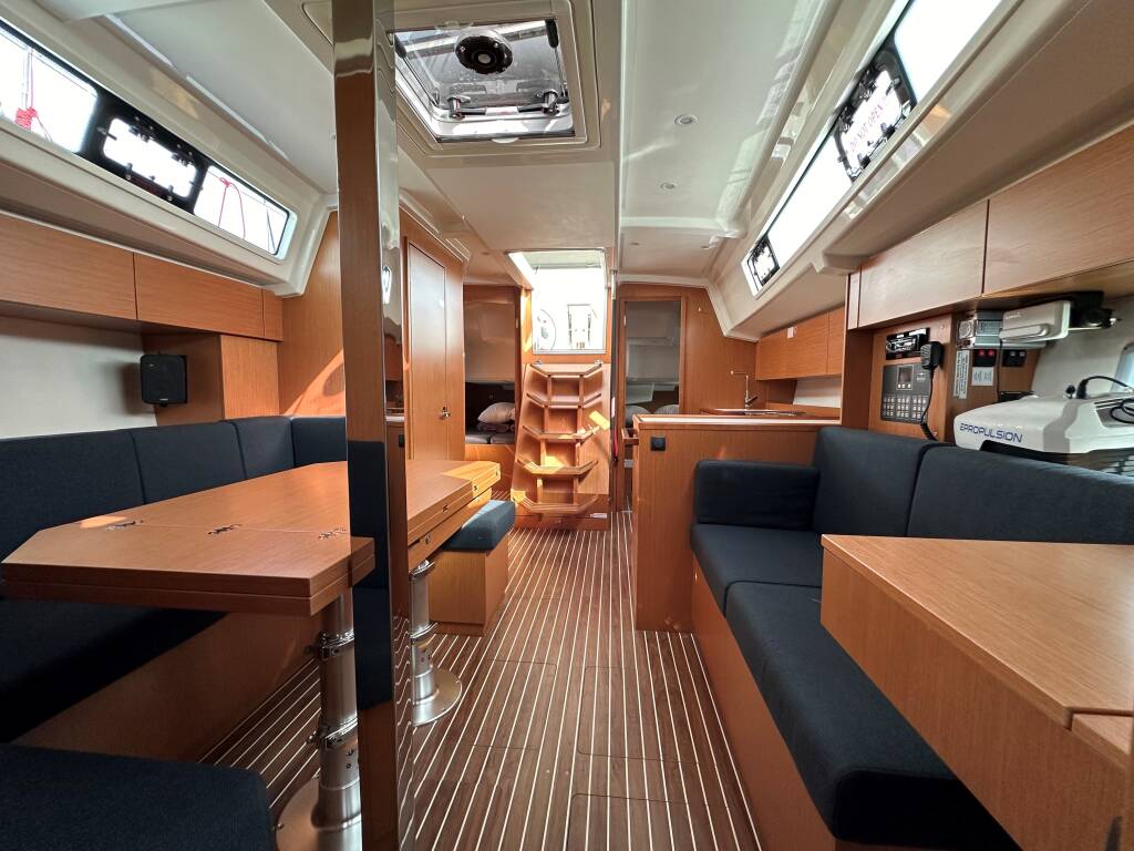 Segelyachten Bavaria C38 