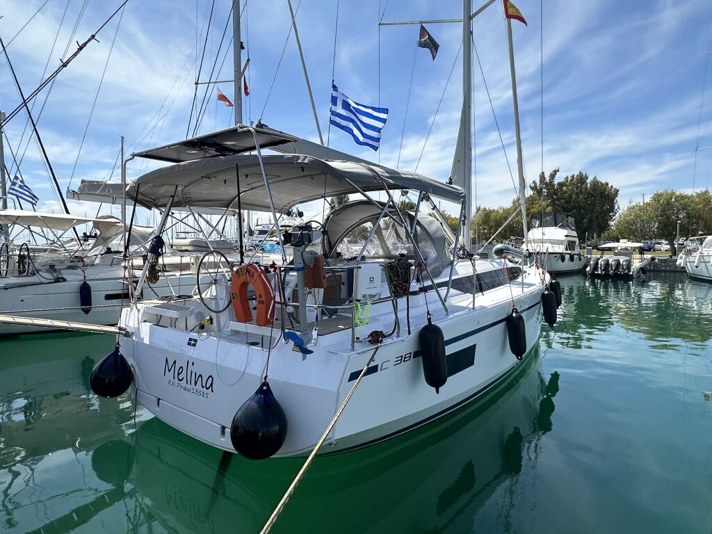 Sailing yacht Bavaria C38 Melina