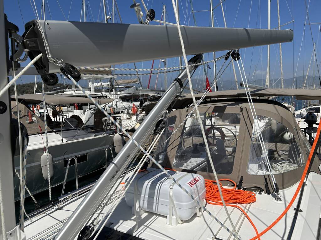 Segelyachten Bavaria C38 Xenia