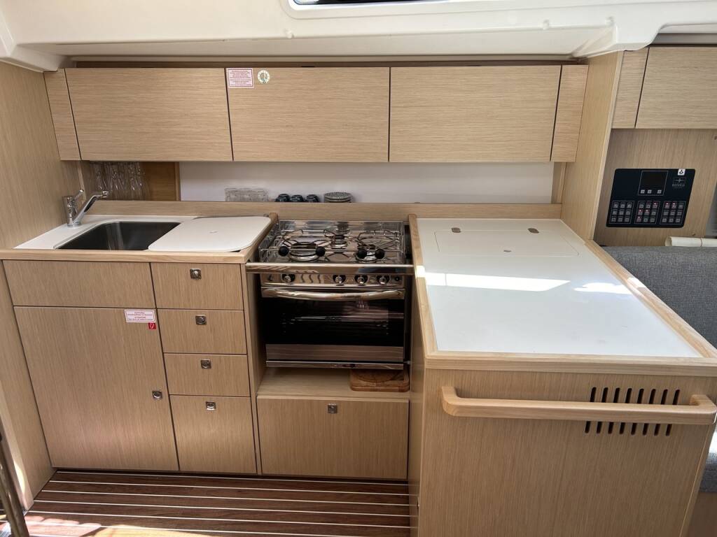 Segelyachten Bavaria C38 Xenia