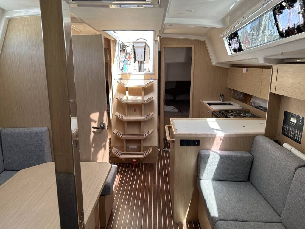 Segelyachten Bavaria C38 Xenia