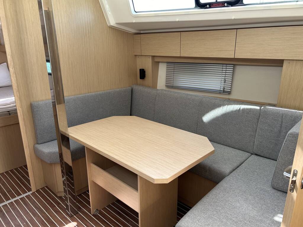 Segelyachten Bavaria C38 Xenia