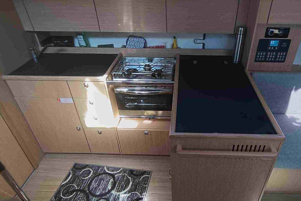 Sailing yacht Bavaria C38 Le petit Mami