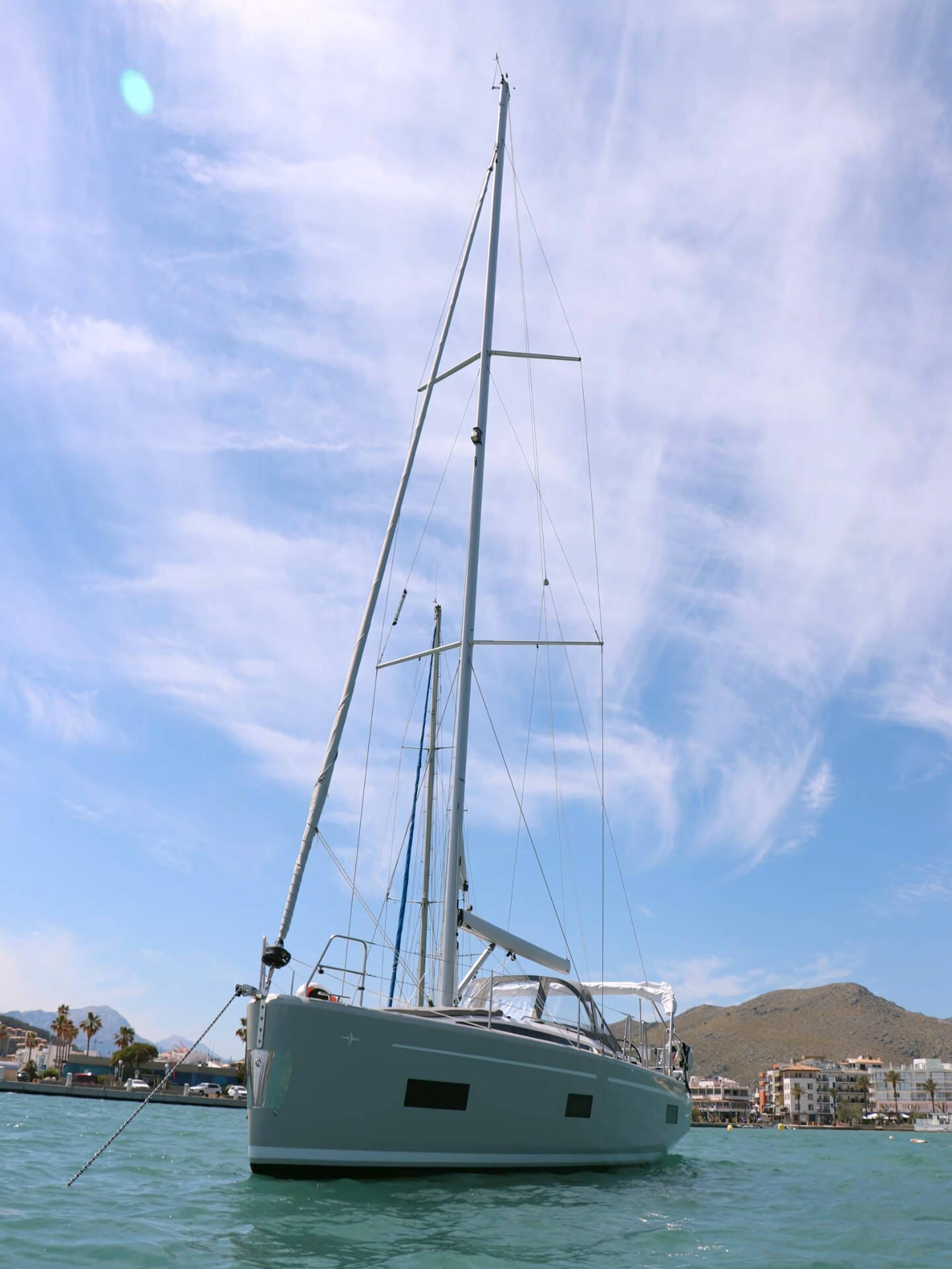 Sailing yacht Bavaria C38 Levante