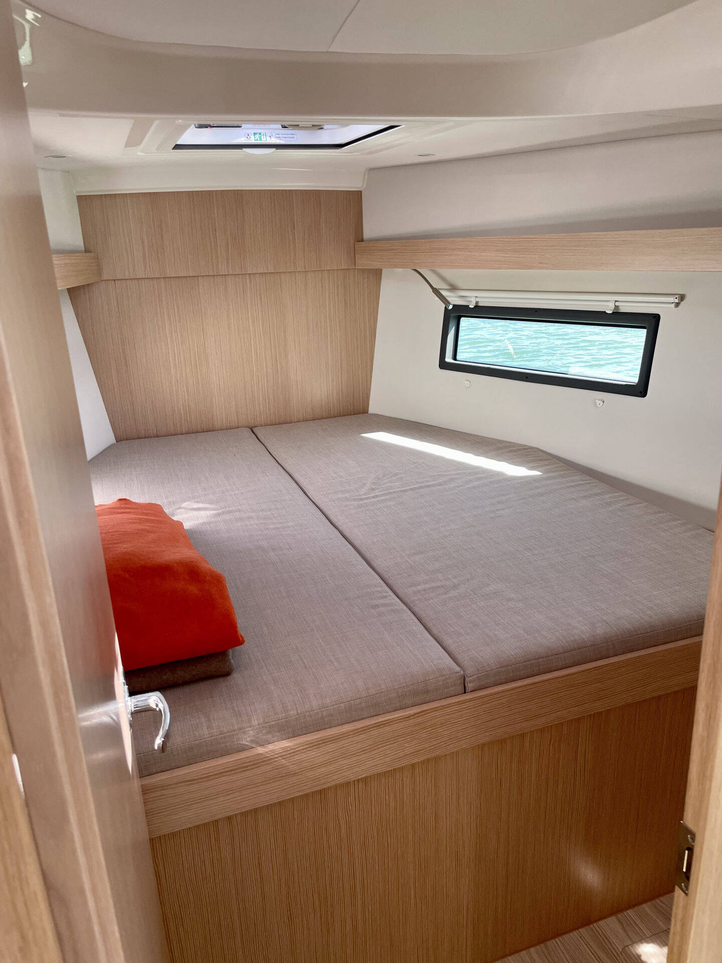 Sailing yacht Bavaria C38 Levante