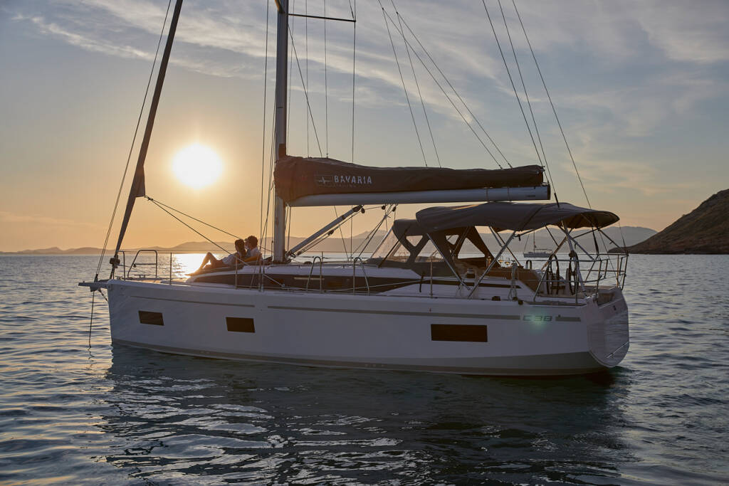 Segelyachten Bavaria C38 Rising Sun