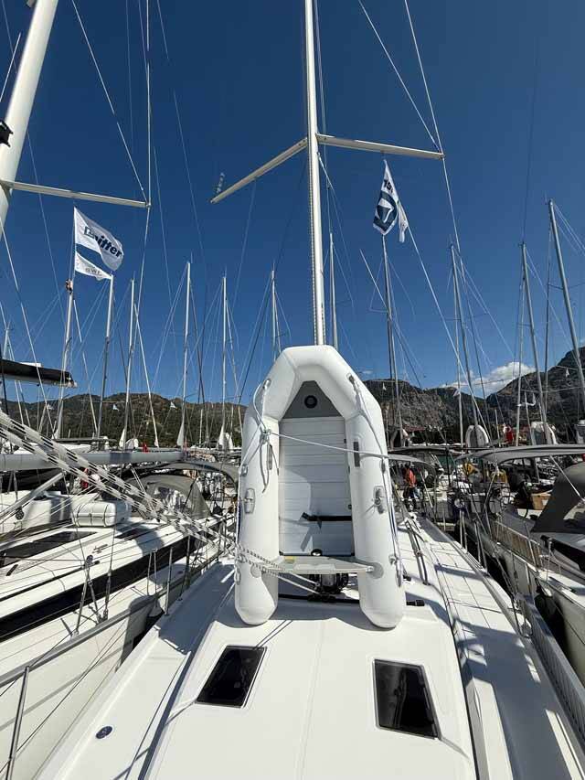 Segelyachten Bavaria C38 The Cat