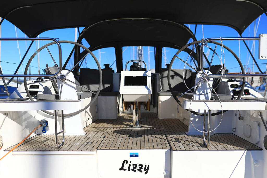 Sailing yacht Bavaria C42 Style Lizzy