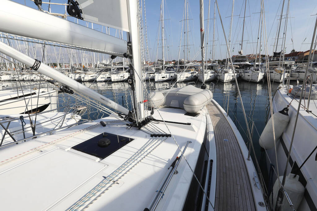 Segelyachten Bavaria C42 Style Silver Seagull