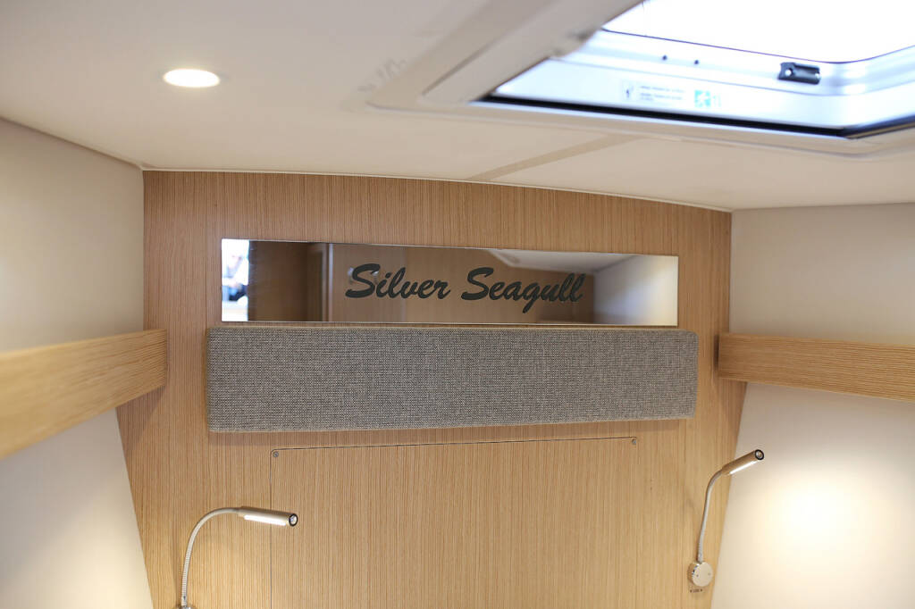 Segelyachten Bavaria C42 Style Silver Seagull