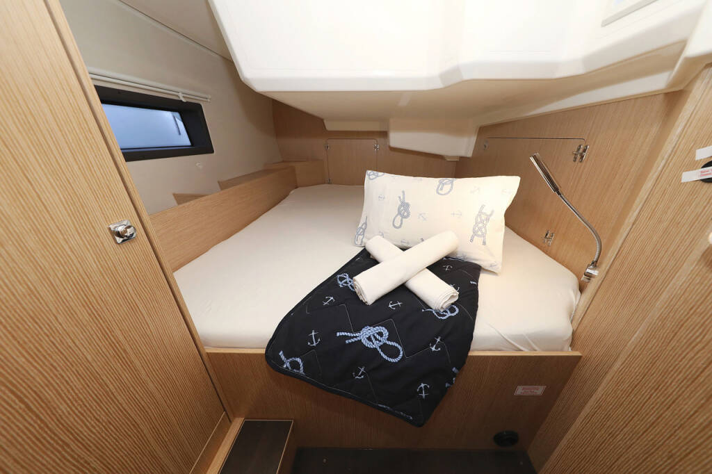 Segelyachten Bavaria C42 Style Silver Seagull