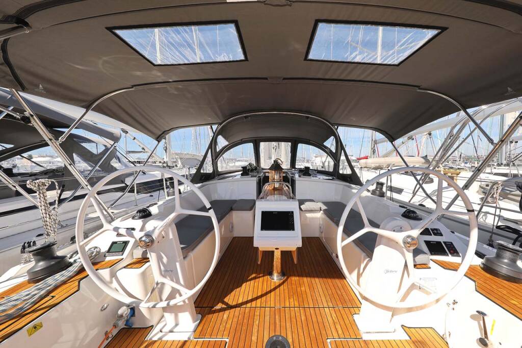 Segelyachten Bavaria C42 Style Leya