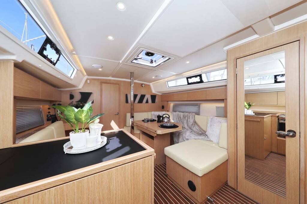 Segelyachten Bavaria C42 Style Leya