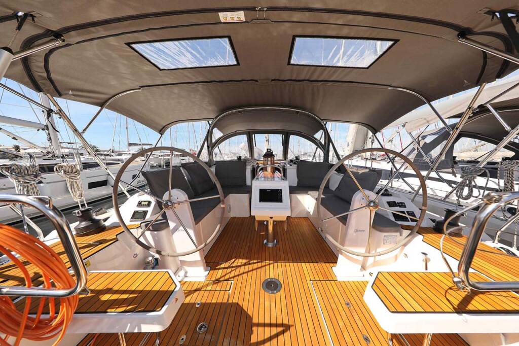 Segelyachten Bavaria C42 Style Antares