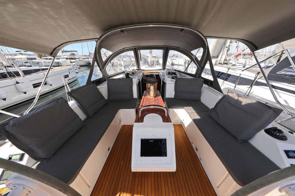 Segelyachten Bavaria C42 Style Antares