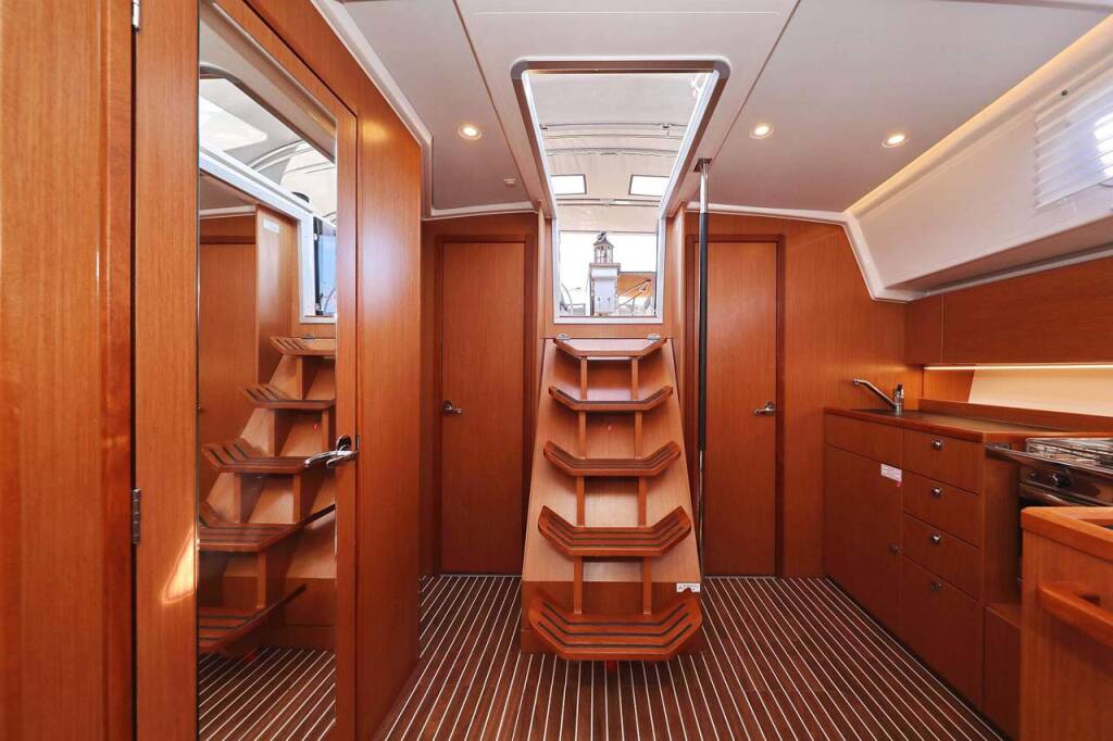 Segelyachten Bavaria C42 Style Antares
