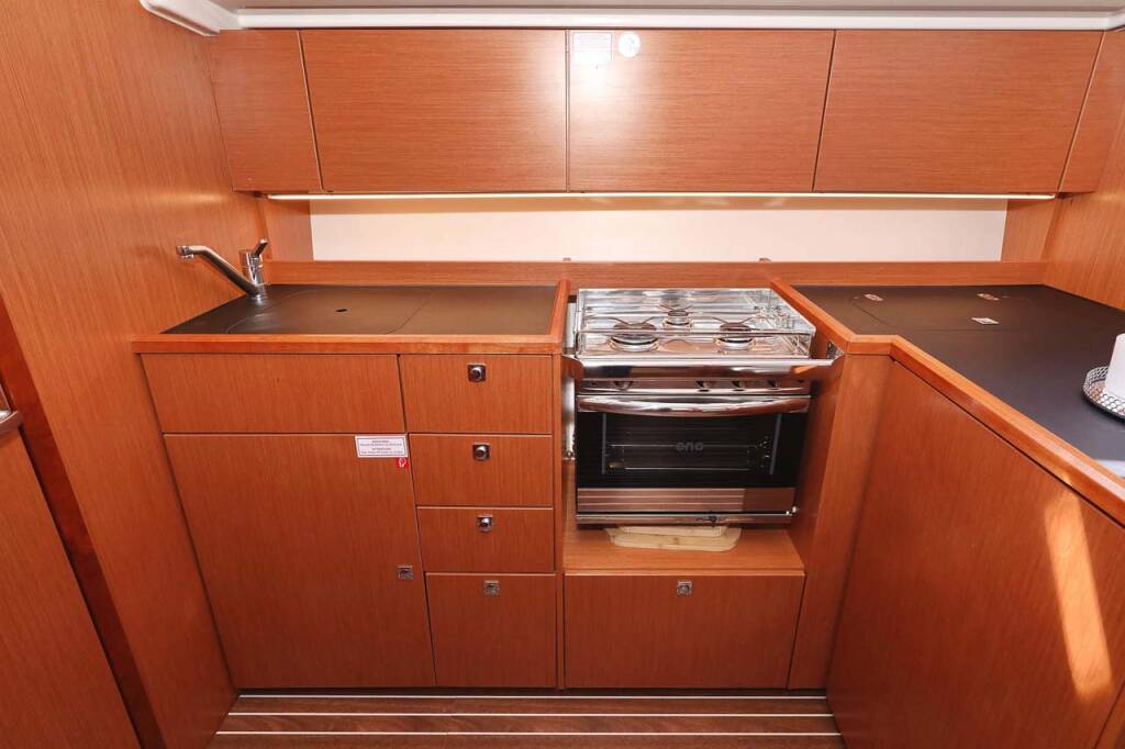 Segelyachten Bavaria C42 Style Antares