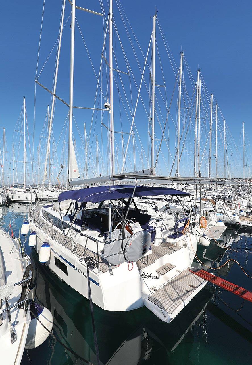 Sailing yacht Bavaria C42 Aldebaran