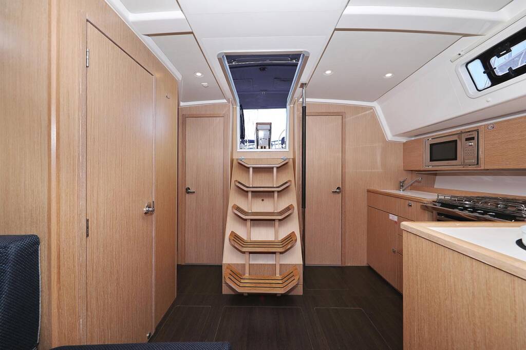 Sailing yacht Bavaria C42 Aldebaran