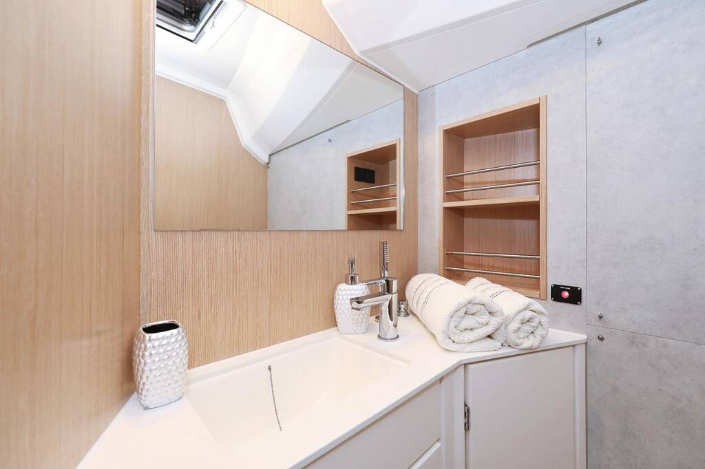 Sailing yacht Bavaria C42 Aldebaran