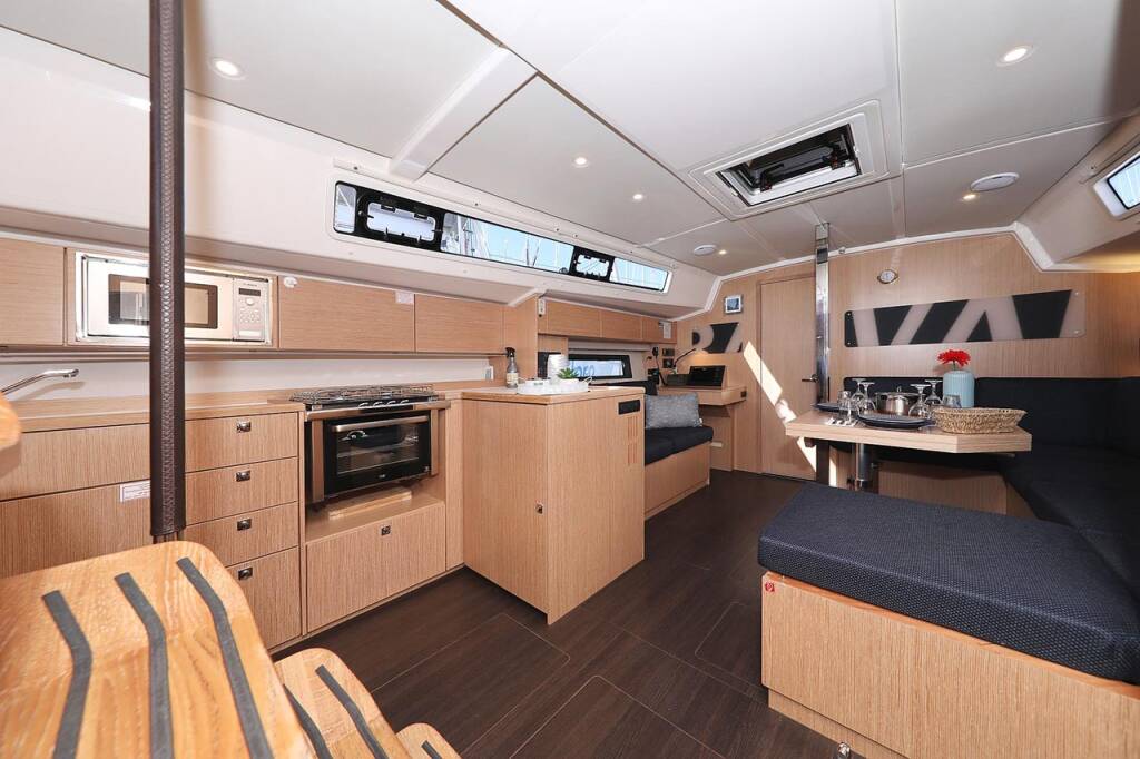 Segelyachten Bavaria C42 First Light