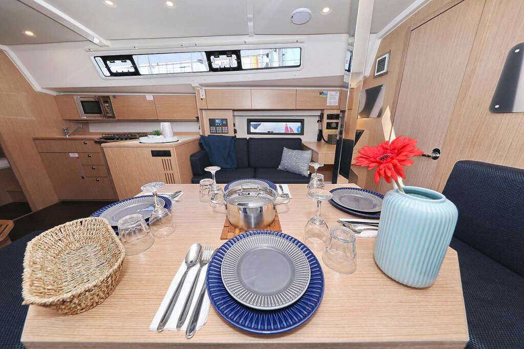 Segelyachten Bavaria C42 First Light