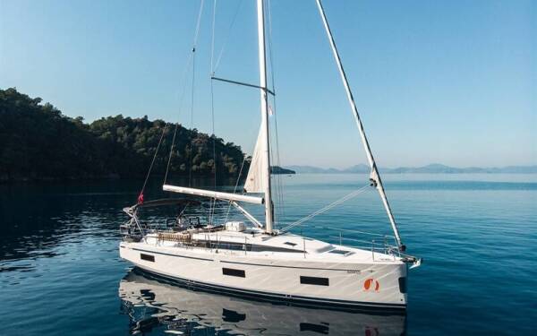Bavaria C42 Nomad Fethiye, Yes Marina