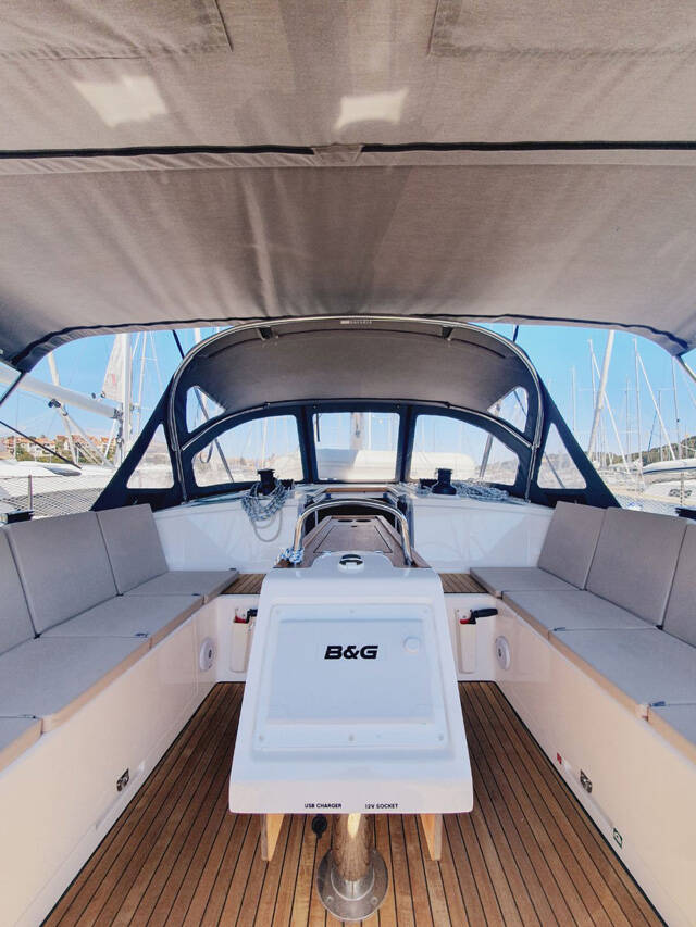 Segelyachten Bavaria C42 Lucia