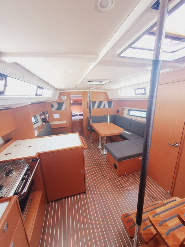 Segelyachten Bavaria C42 Lucia