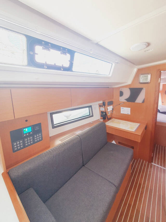 Segelyachten Bavaria C42 Lucia