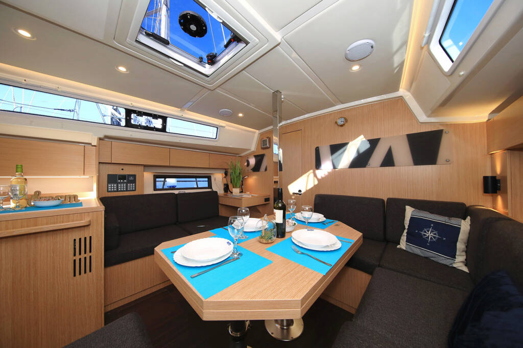 Sailing yacht Bavaria C42 Lizzy