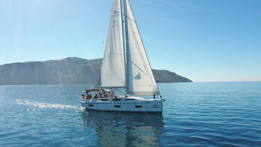 Segelyachten Bavaria C42 Fiesta