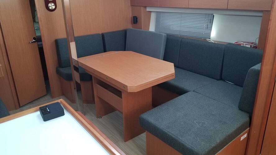 Segelyachten Bavaria C42 Fiesta